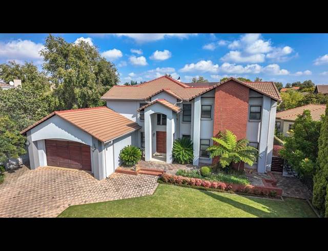 3 BEDROOM HOUSE FOR SALE IN MIDLANDS ESTATE